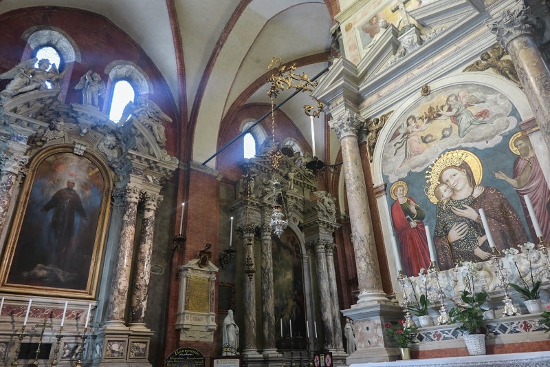 basilique Saint-Antoine intérieur