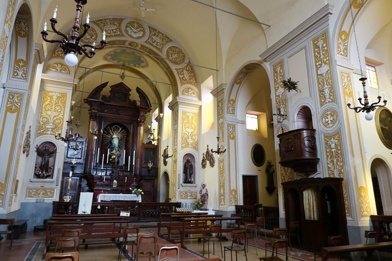 Santa Maria Immacolata intérieur