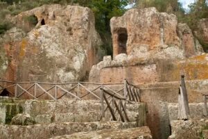 site étrusque sovana