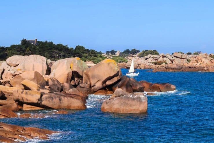 visiter la côte de granit rose