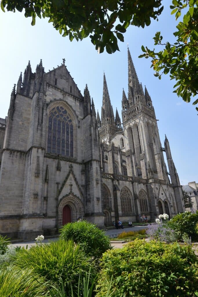 façade de la cathédrale de Quimper