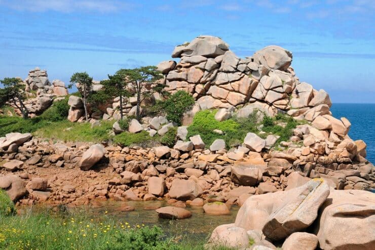 la côte de granit rose