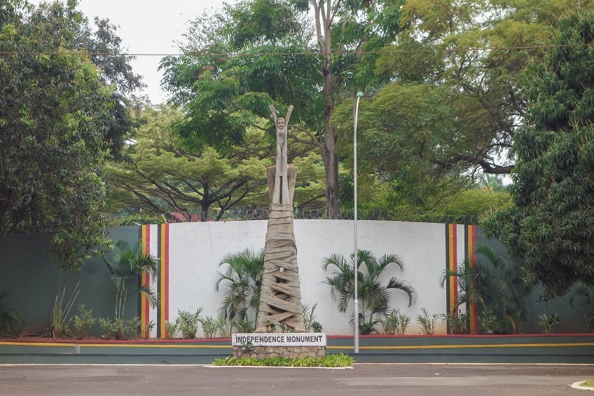 kampala monument de l'indépendance