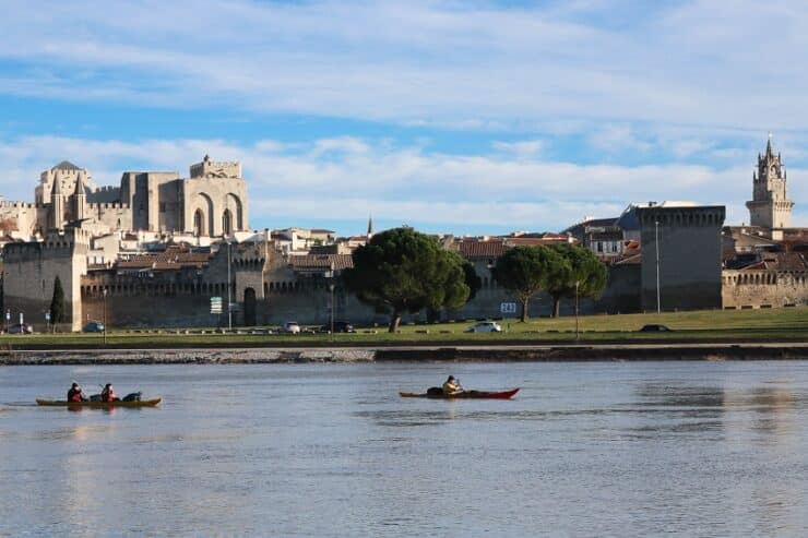 rhone en kayak