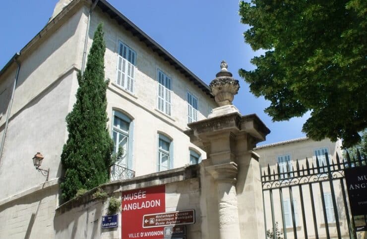 visiter avignon et ses environs