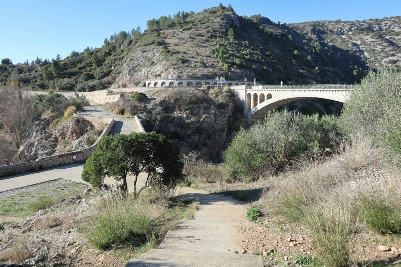 explorer saint guilhem