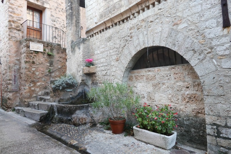 saint guilhem le désert