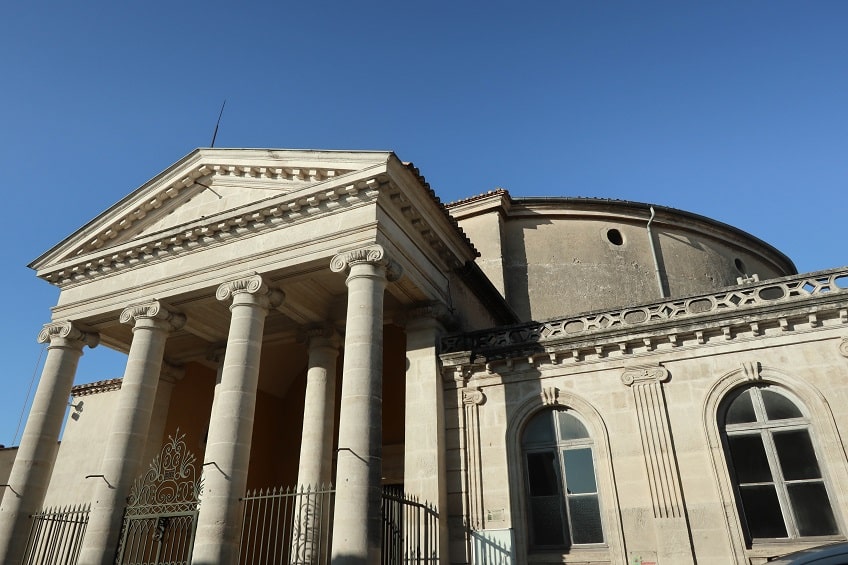 vauvert le grand temple