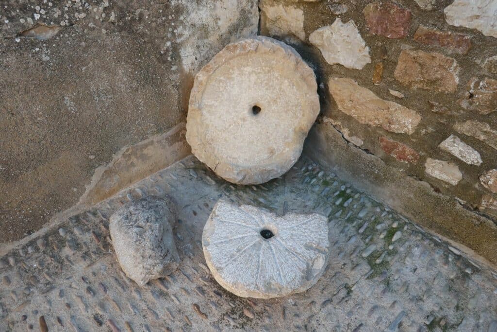 roue en pierre