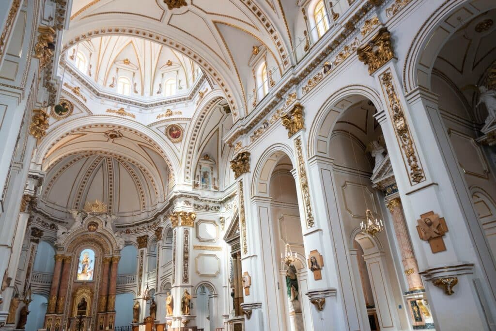 eglise altea interieur