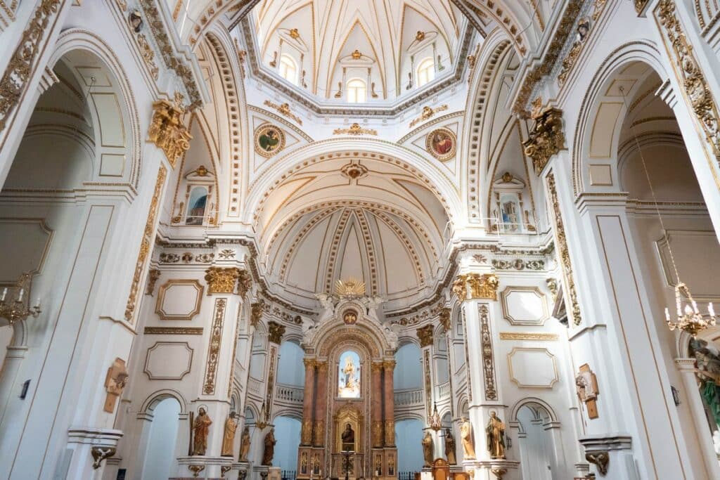 eglise altea interieur