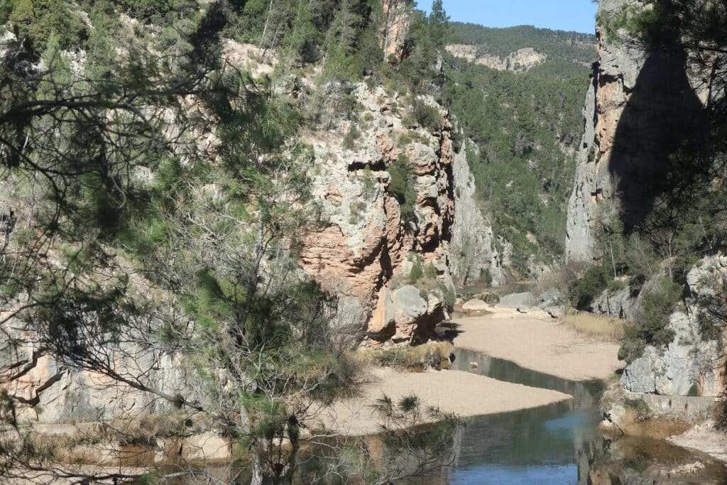 sendero de los estrechos