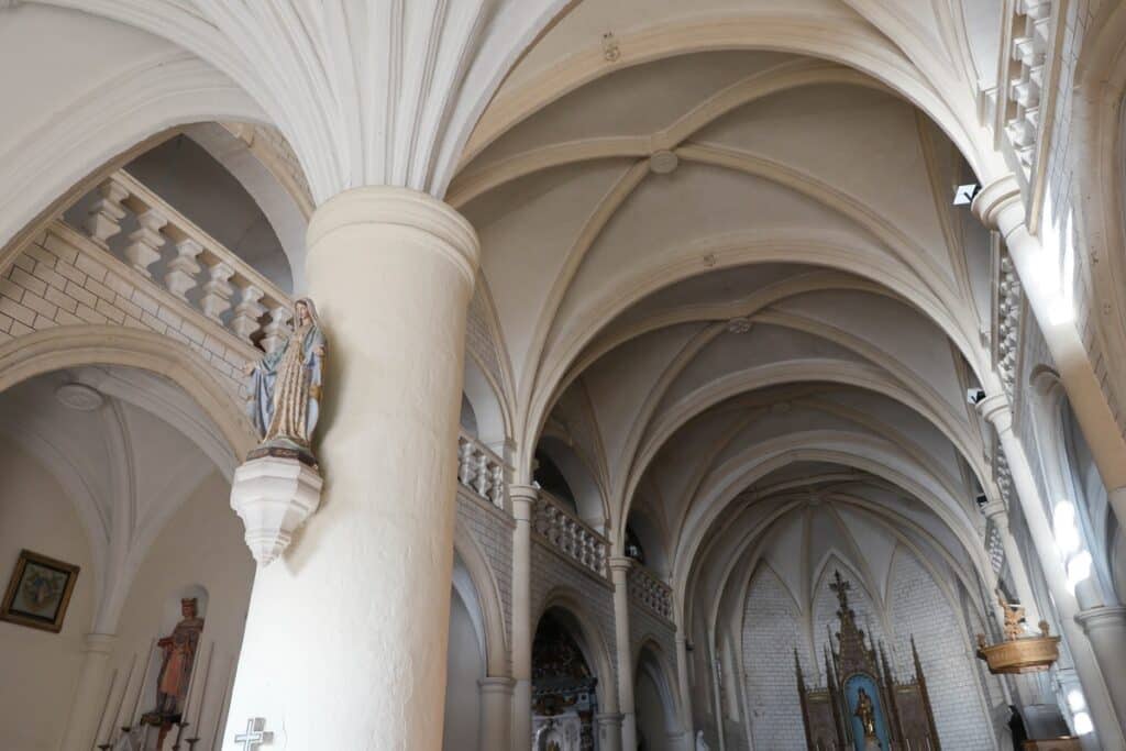 intérieur Église Notre Dame de Grâce