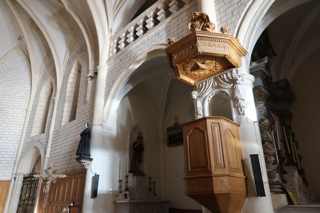 intérieur Église Notre Dame de Grâce