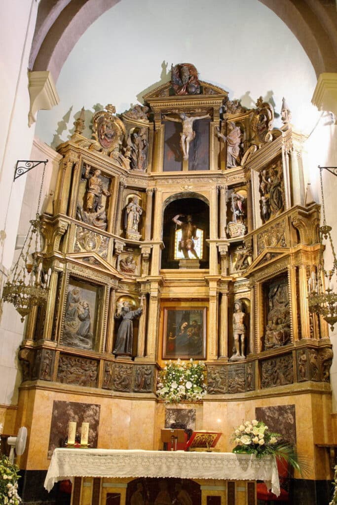 intérieur église San Bartolomé