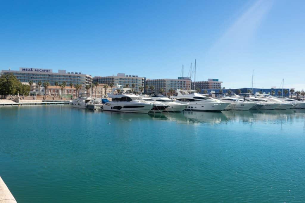 port d'alicante