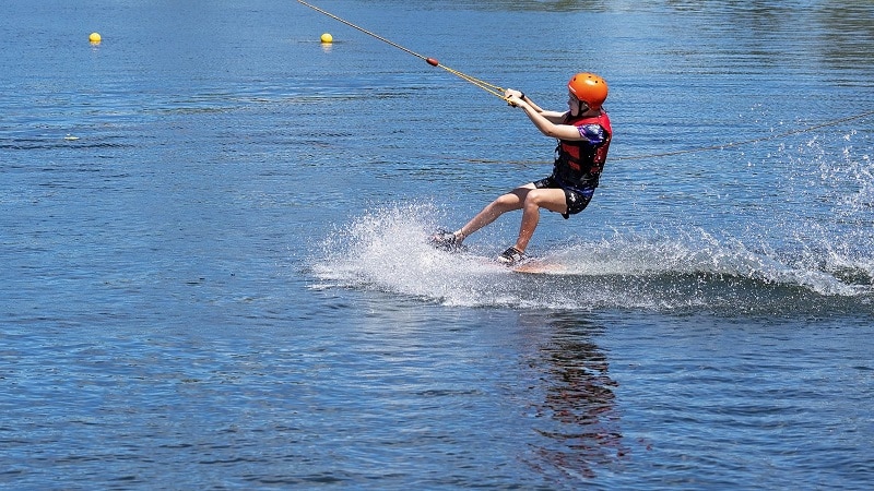 ski nautique à Dubaï