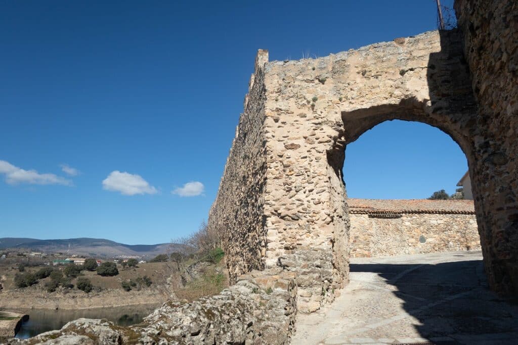 entrée buitrago del Lozoya