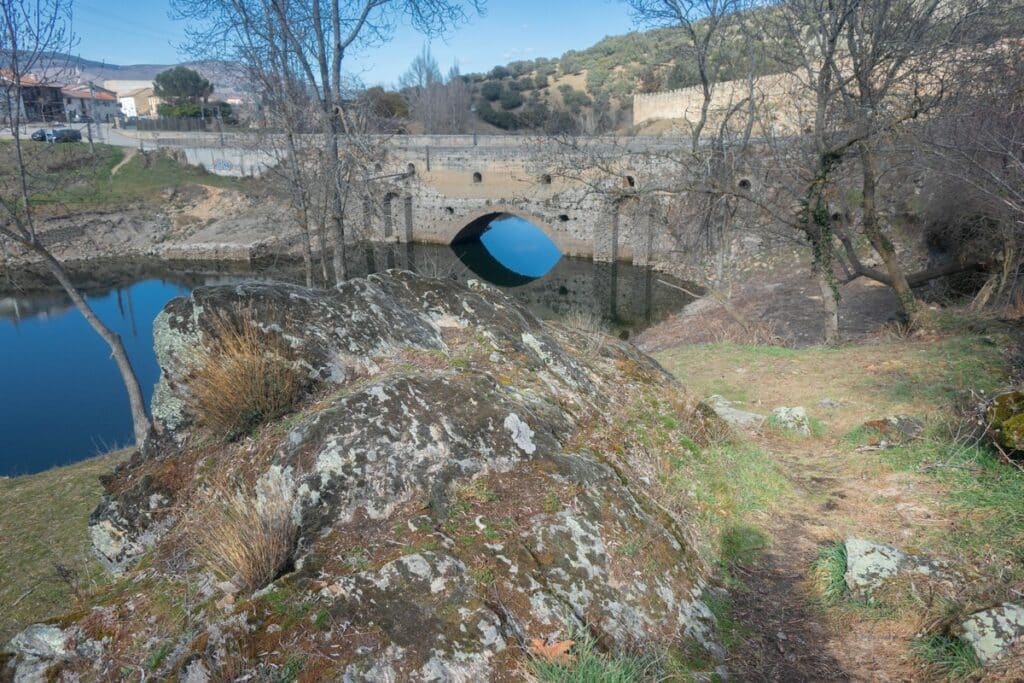 vieux pont buitrago