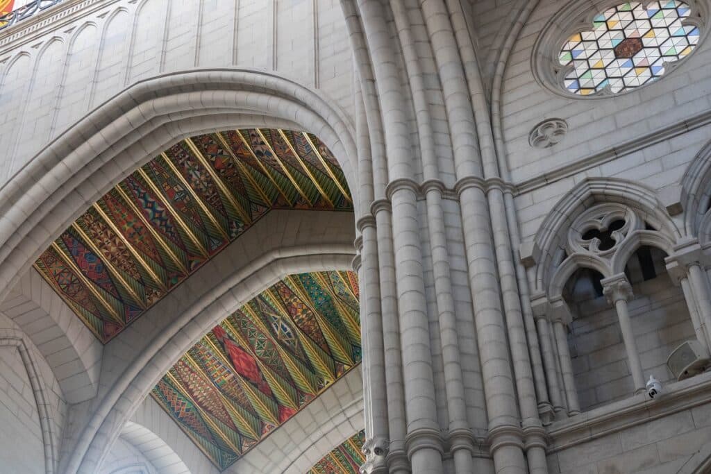 intérieur cathedrale madrid