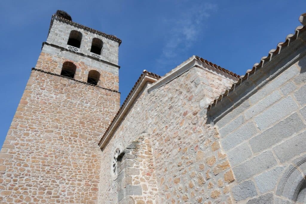 église de manzanares el real