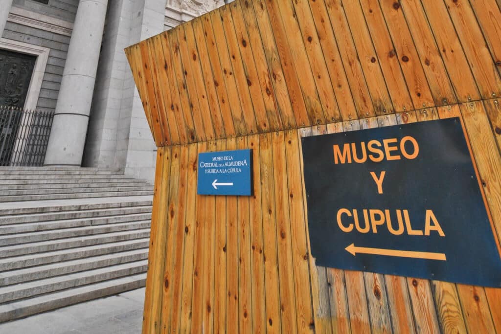 Musée et dôme de la cathédrale de l'Almudena