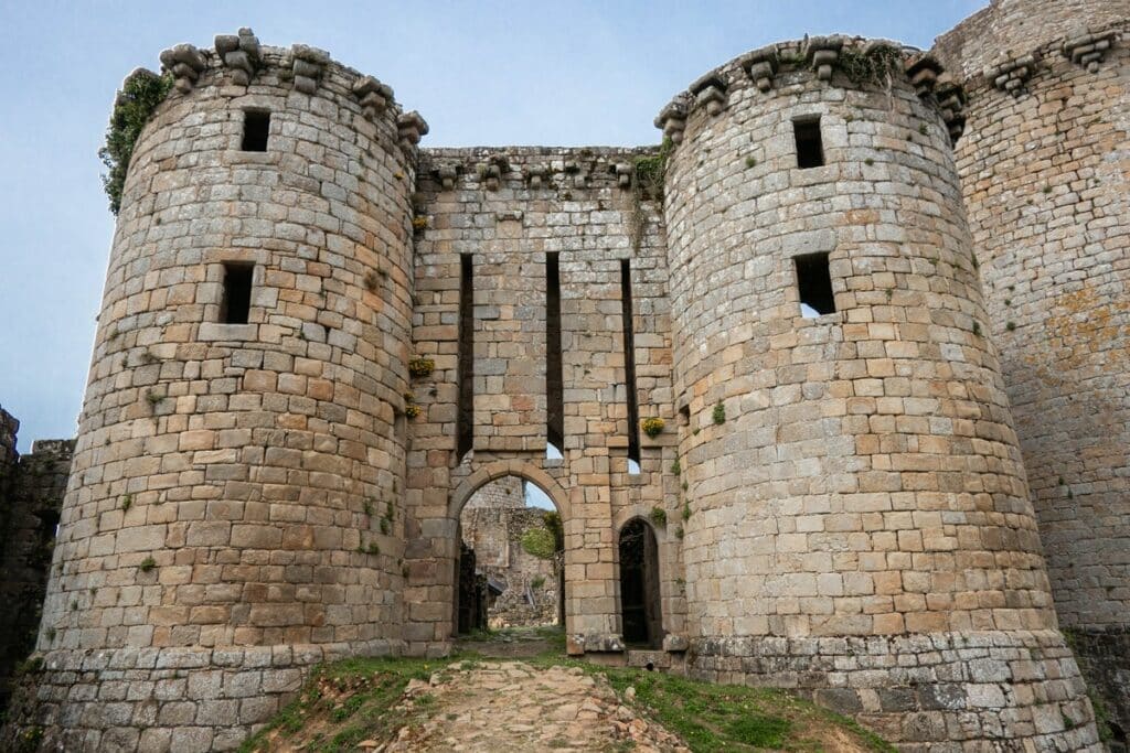 entrée Château Tonquédec