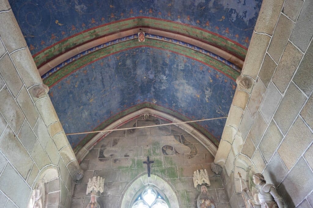 interieur chapelle du calvaire