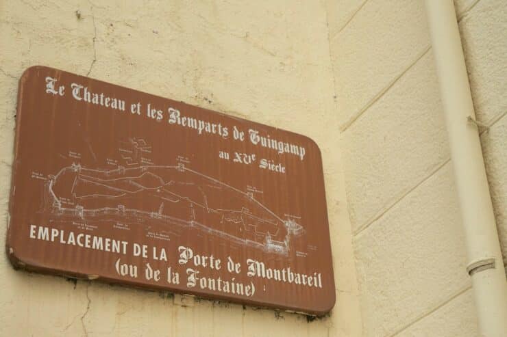 ancienne porte de forteresse