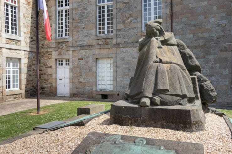 monument aux morts la douleur