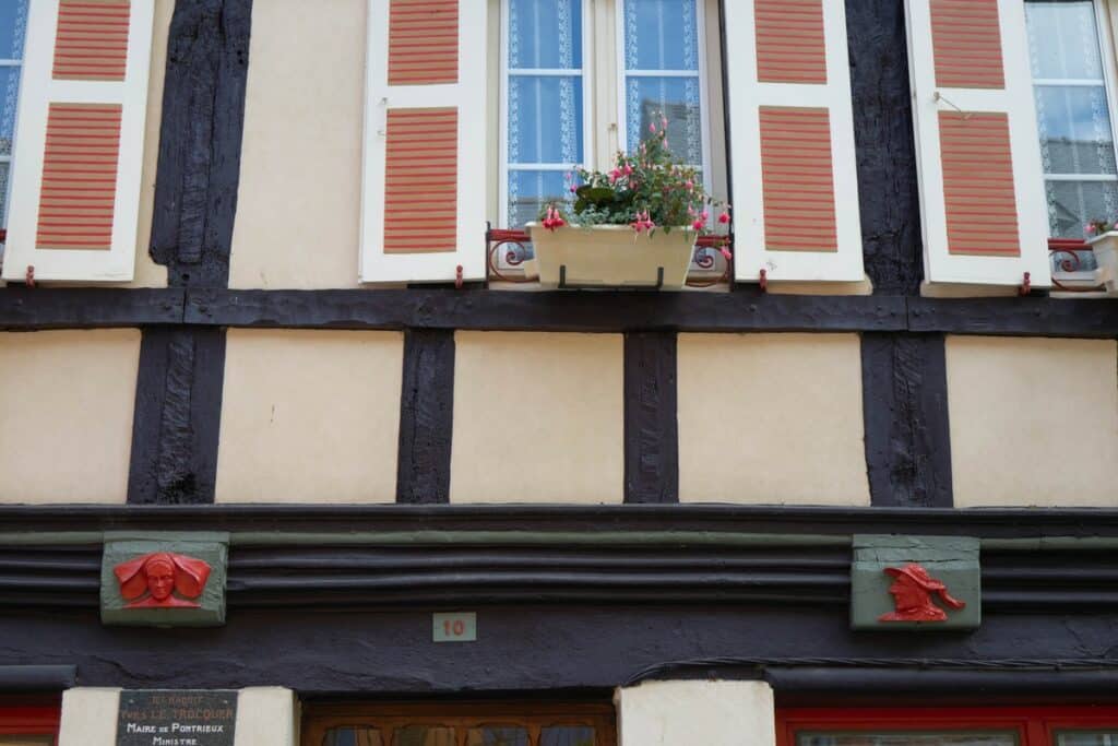 détail maison à pans de bois