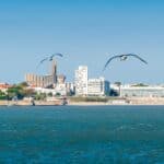 vue sur la ville de Royan depuis la mer