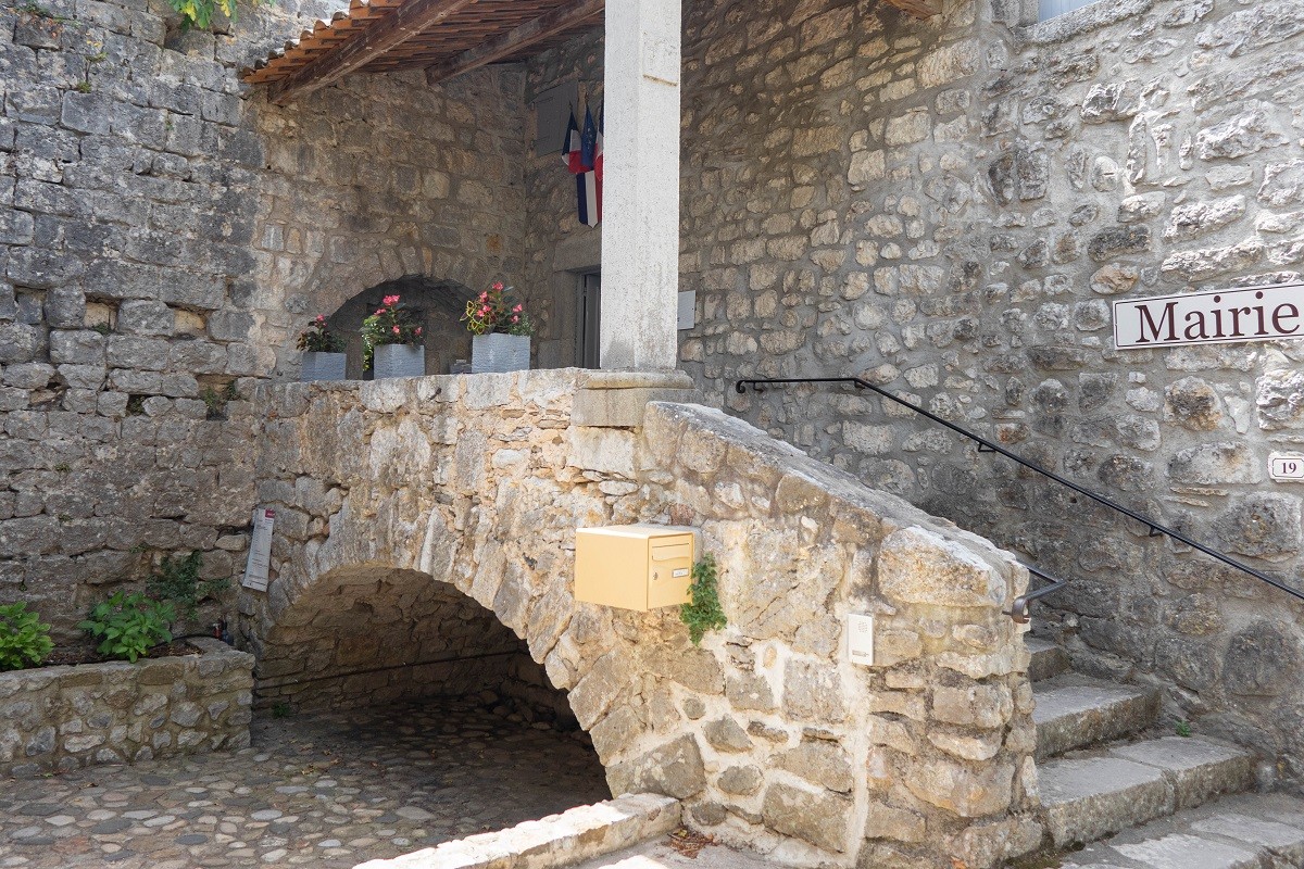 mairie de balazuc