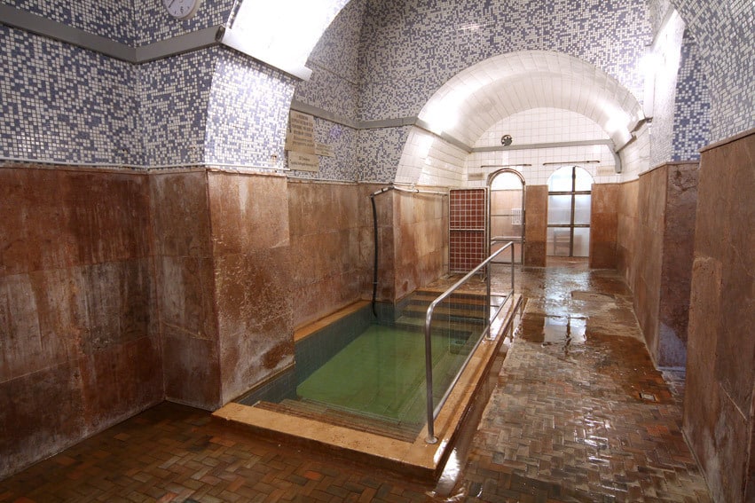 bains kiraly budapest