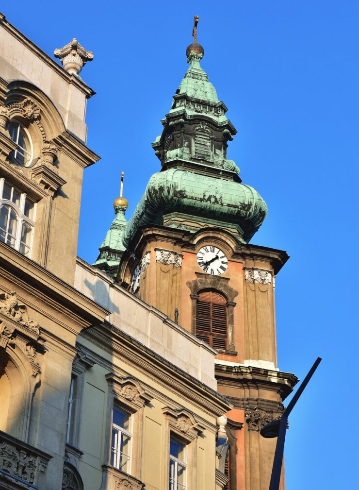 clocher église de l’université budapest