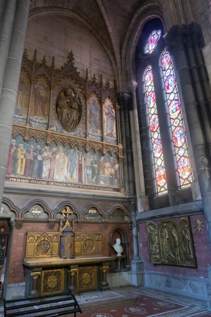 intérieur cathédrale Notre-Dame de la Treille
