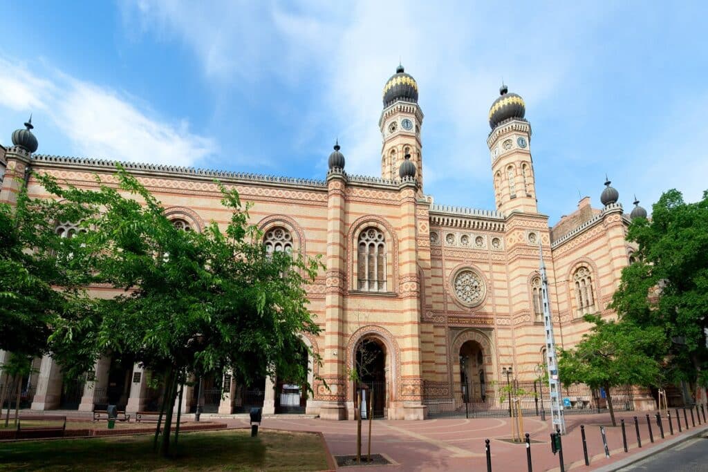 synagogue budapest