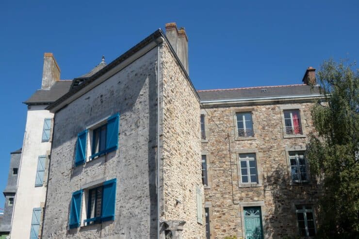 batiment en granit