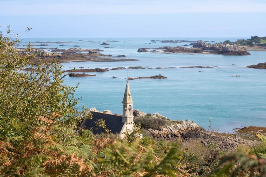 vue chapelle et côte