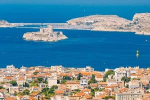 histoire marseille résumé