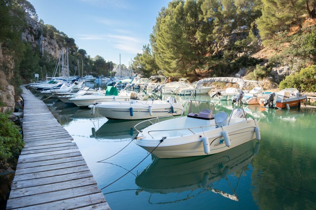 bateaux port miou