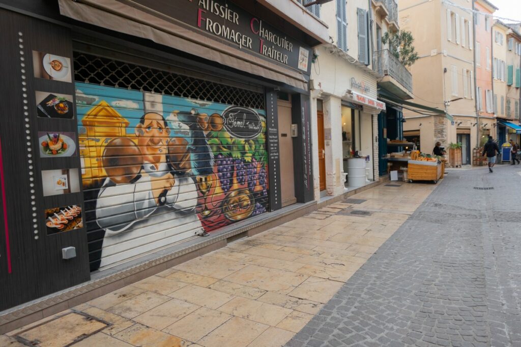 rue commerçante la ciotat