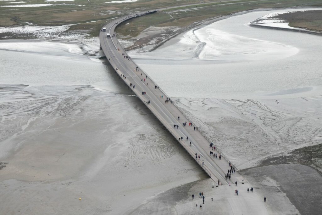 route accès mont saint michel