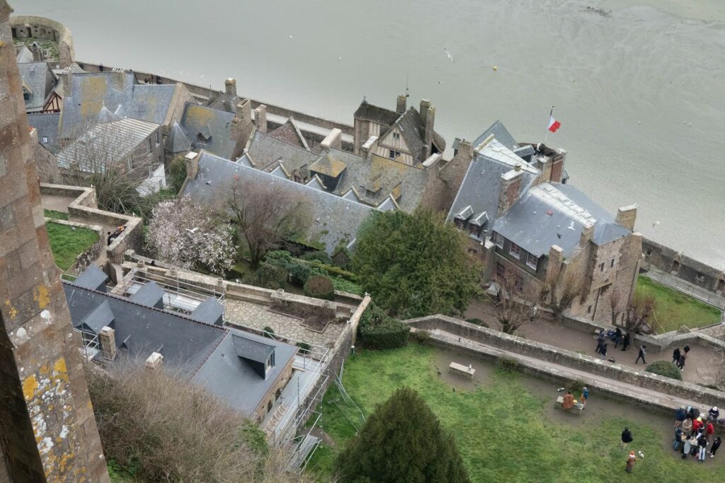 vue mont saint michel