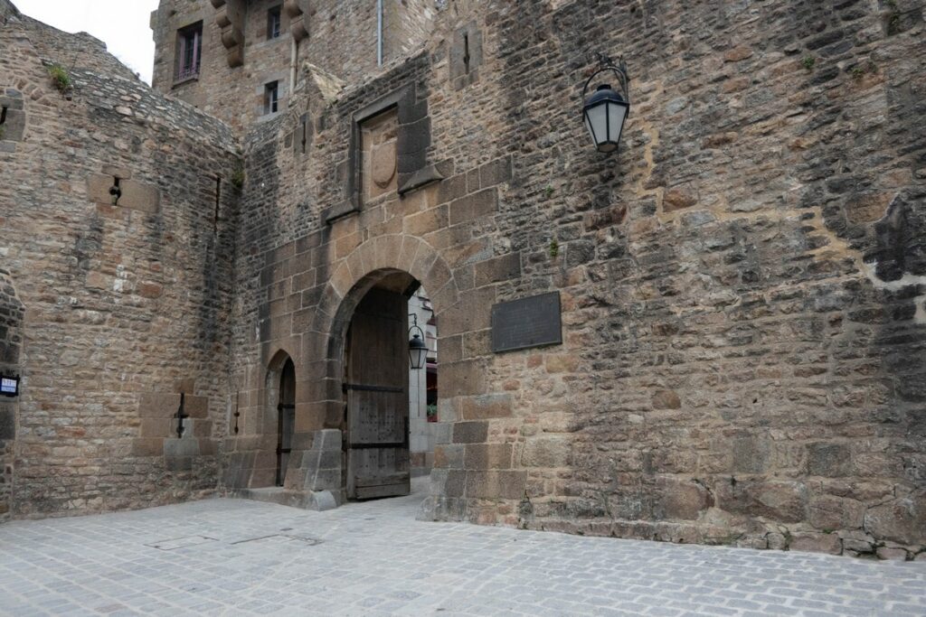 entrée du mont saint michel