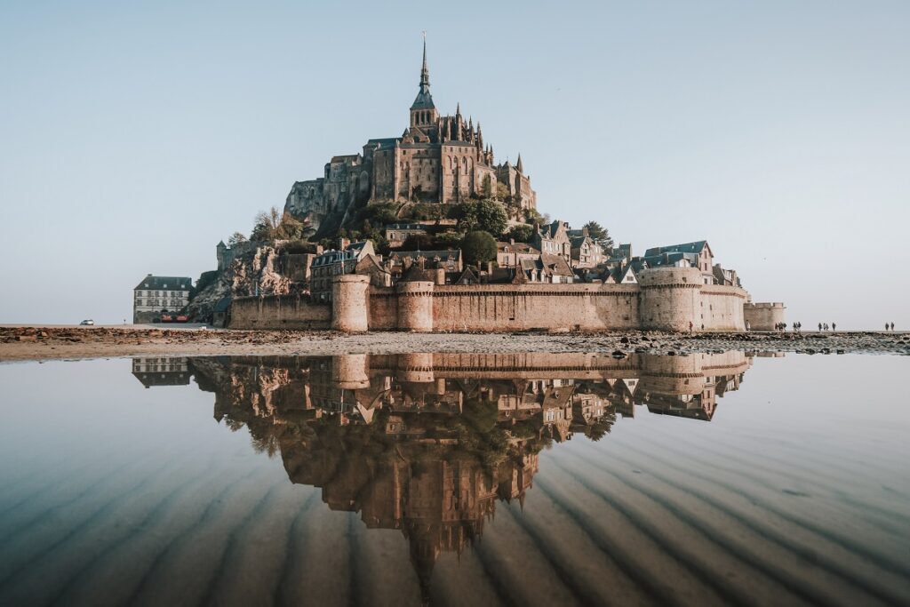 reflet mont saint michel