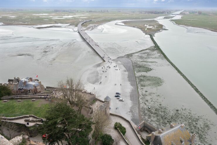 abbaye mont st michel vue depuis terrasse ouest