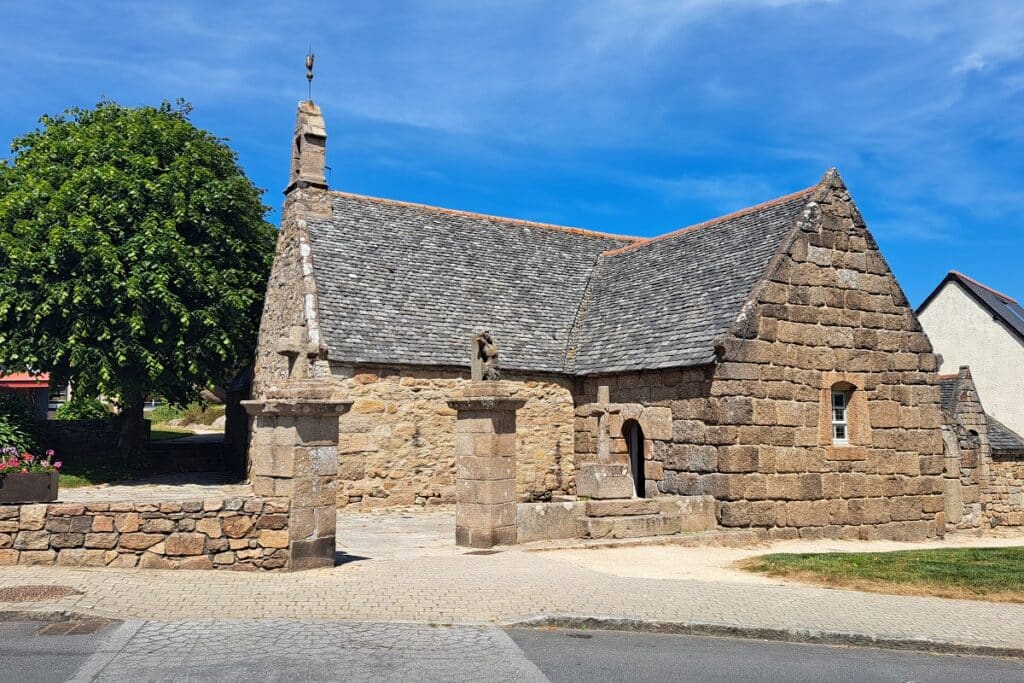 chapelle Sainte-Anne à Trégastel