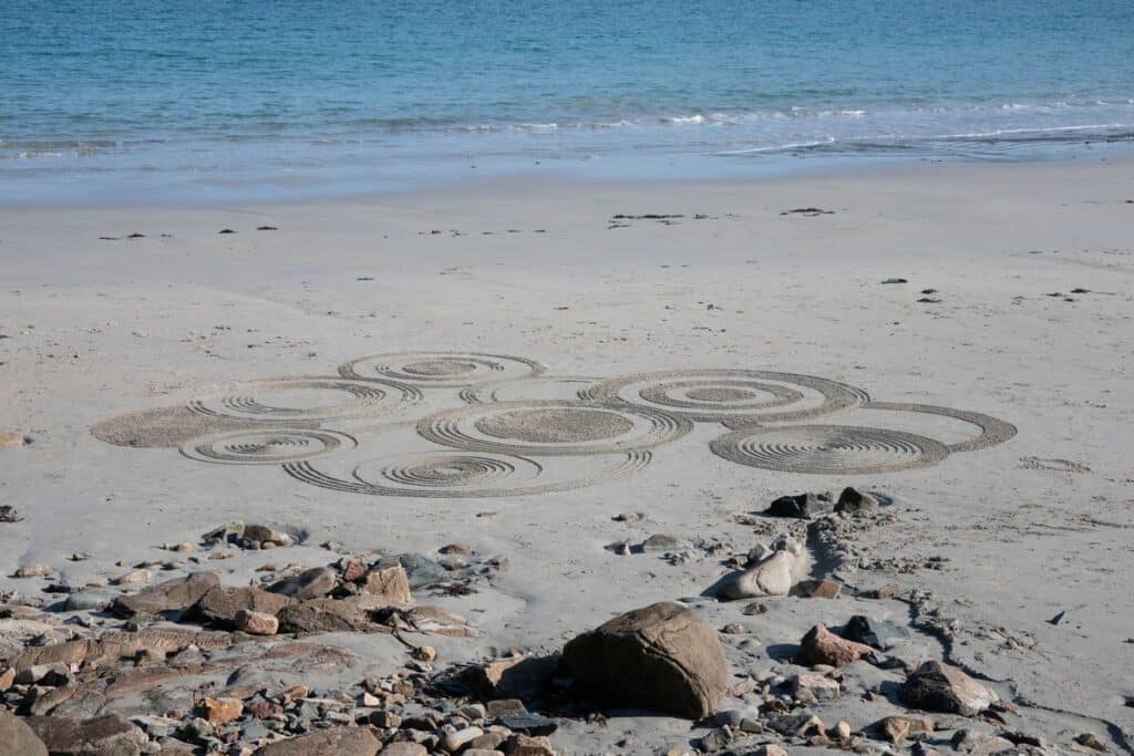 dessins sur le sable