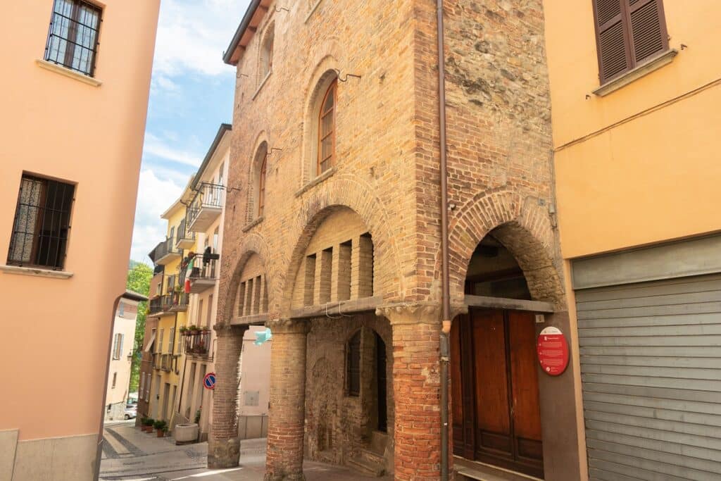 palazzio alcarini bobbio